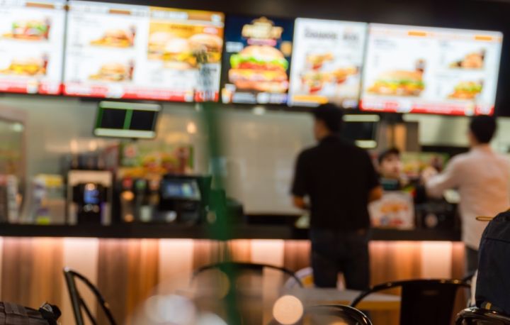 Quick-Service-Restaurants-uai